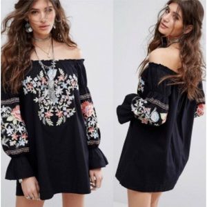 🎄NWOT Free People black mini dress size small